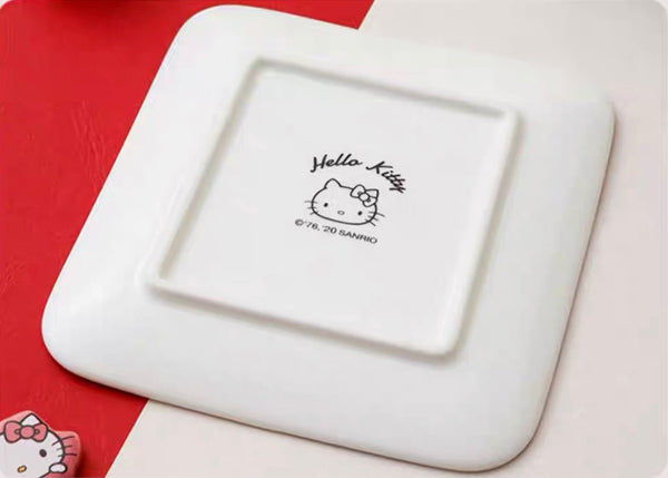 Hello Kitty 6“ Porcelain Square Plate - Hello Kitty Camp