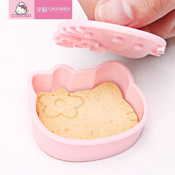 CHEFMADE Hello Kitty Kitchen Cute Cartoon Three-dimensional Cake Cookie Mold 4-piece 3D Silicone Fondant Baking Molds - Hello Kitty Camp