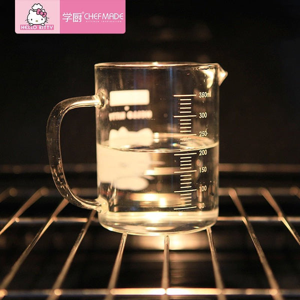 CHEFMADE Hello Kitty Thick Glass Measuring Cup High Temperature Resistant Measuring Cups With Scale And Handle Home Baking Tools - Hello Kitty Camp
